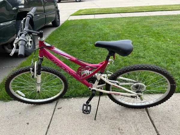 24” HUFFY 21 SPEED BIKE $49
