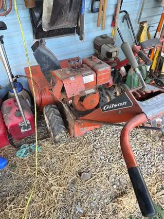 Gibson snow blower
