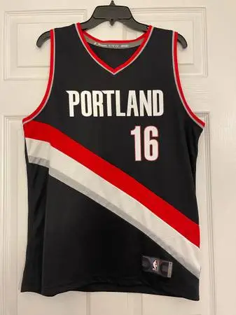 Vang Hansen Portland Trail Blazers Jersey (Mens Medium)