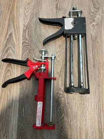2 - Auto Body Applicator Guns OBO. $40