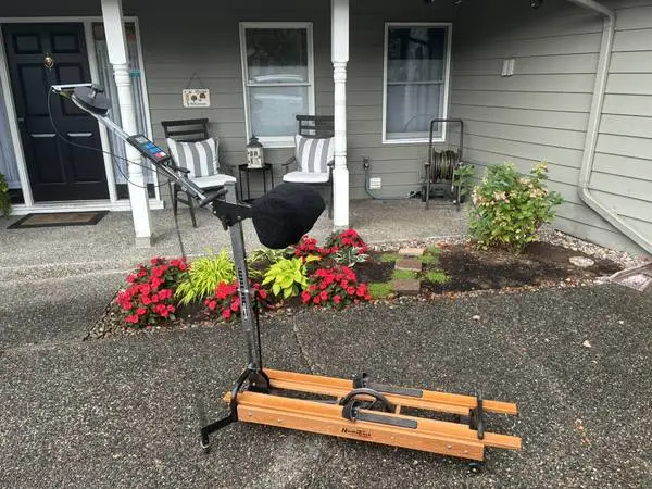 Nordic Track Ski Classic Pro Skier in great condition