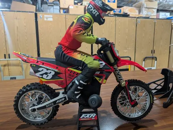 RC Motorcycle (Losi Promoto MX)