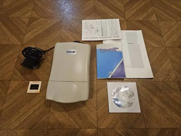 Color Scanner for 35mm Film Slides