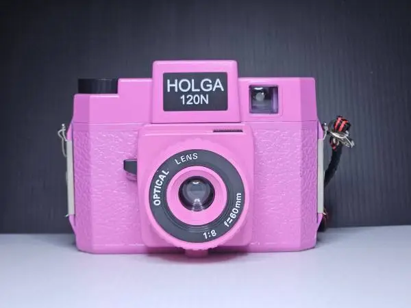 HOLGA PINK 120N 120 Medium Format Camera