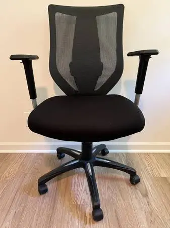 EXECUTIVE DESK CHAIR