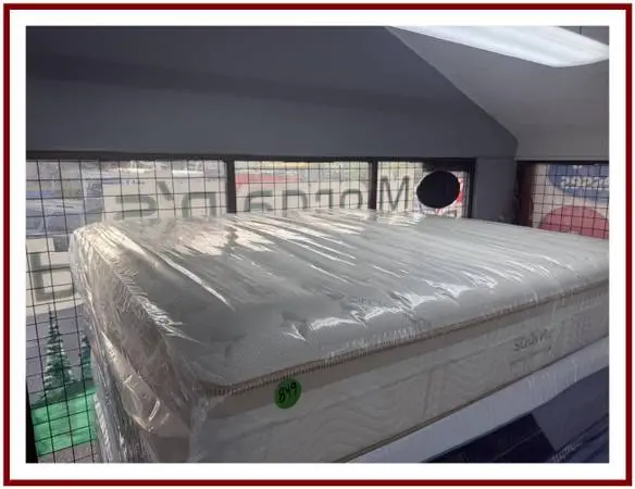KING SIZE SAATVA MEMORY FOAM HYBRID MATTRESS & BOX SPRINGS BED SET