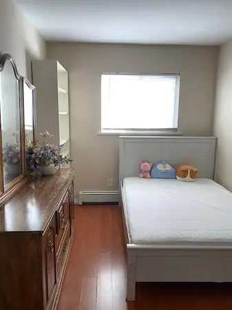 Cozy Furnished Private Room for Female