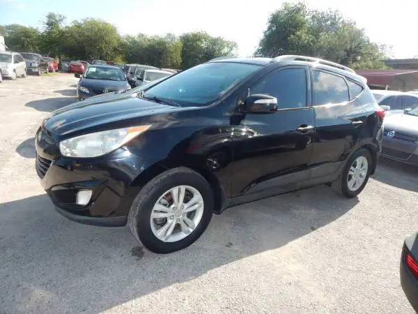 2012 Hyundai Tucson 4CYL Automatic,