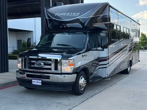 2021 Ford E-450 RV Forest River Forester Class C 3011 DS 1 Owner