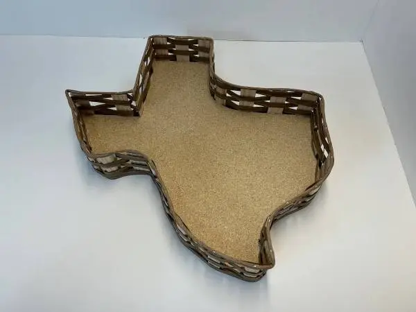 Wooden Texas-shaped tray for craft project