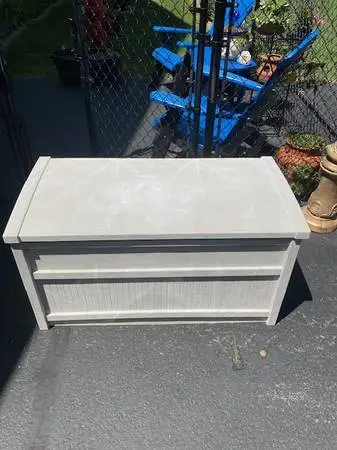 Deck Box