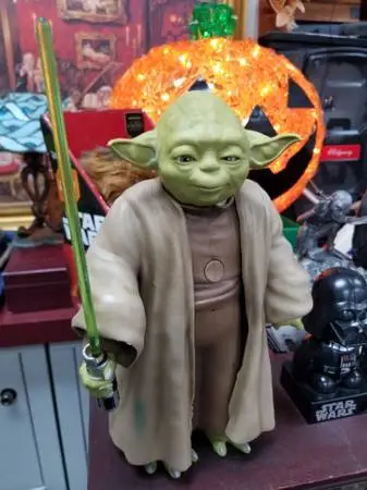 Disney Store Limited Edition Sold Out TALKING YODA