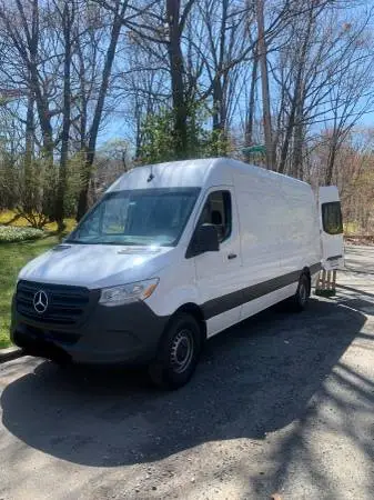 Moving Service ●● Professional Movers ●● Small Moves