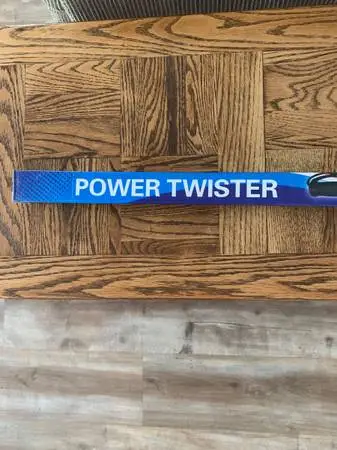 New: POWER TWISTER Exercise bar, 22 inches long