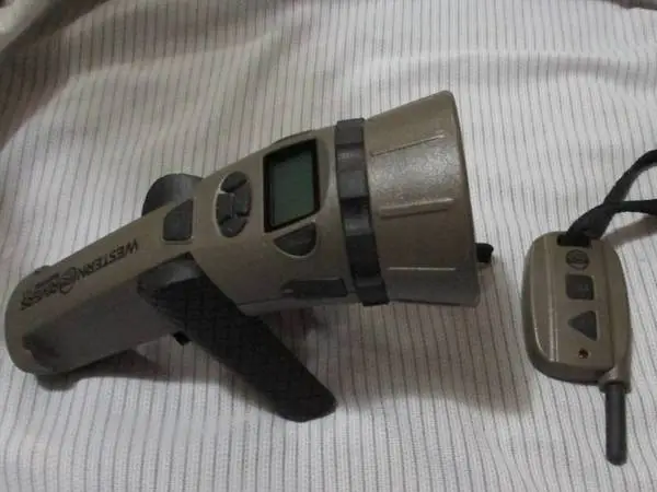 Western River Mantis 75R Caller Deer, Turkey, Moose, Elk Etc. 35.00