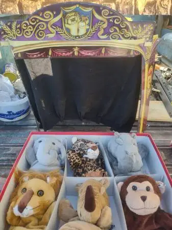 Restoration Theater Family Puppet Theater