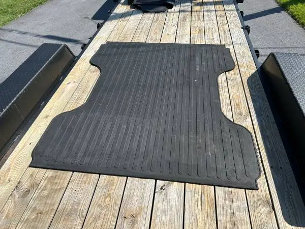 RUBBER BED MAT TOYOTA TUNDRA