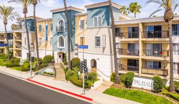 Spacious 2bd/2bd w/ Courtesy Patrol, 24-Hour Gym, Pet Friendly