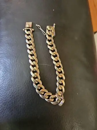 Buying gold,silver,coins,jewelry