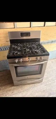 Frigidaire Gas Range Stainless Steel