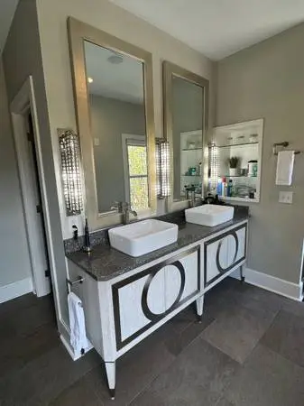 Experienced House Cleaners Needed