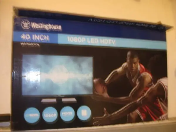 40 WESTINGHOUSE WIDESCREEN TV W/REMOTE-FOR PARTS OR REPAIR