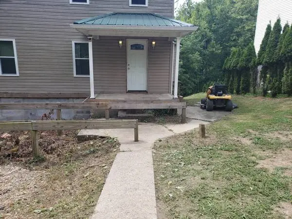 INVESTORS/HANDYMAN SPECIAL