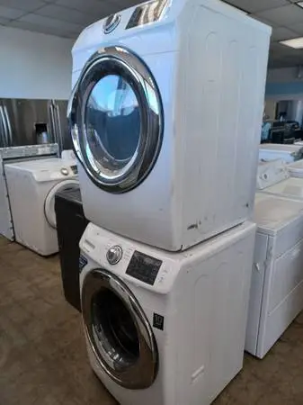 SAMSUNG smart Washer and dryer set