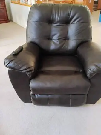 Leather recliner fully adjustable