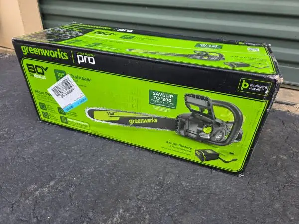 NEW Greenworks 80V 18 Brushless Chainsaw w/ 4.0Ah Battery & Charger