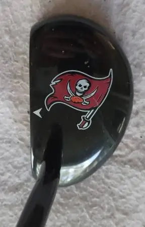 Tampa Bay Buccaneers, RH 36 Mallet Putter. MINT.
