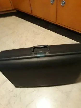 29 Vintage American Tourister Suitcase