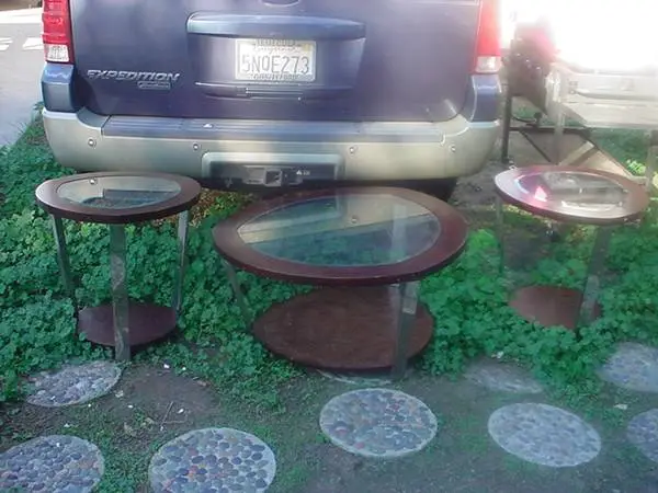 3pc coffee and 2 end tables glass top