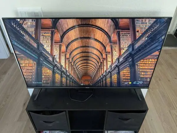 Hisense Smart TV 4K UHD LED Google Television 43 Flat Screen Monitor
