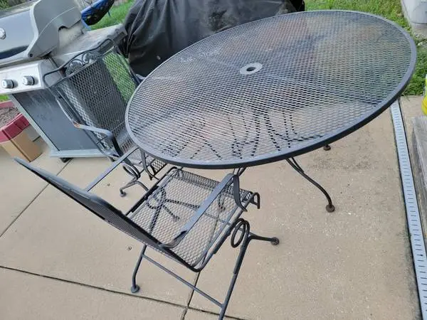 Wrought Iron Patio Table and Chairs