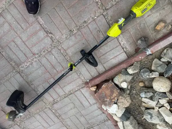 Ryobi weed trimmer