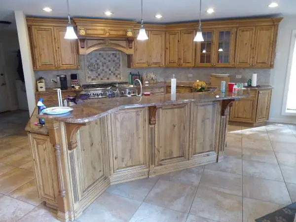 Starmark Rustic Adler Wood Kitchen Cabinets, Wet Bar Rehab Sale & More