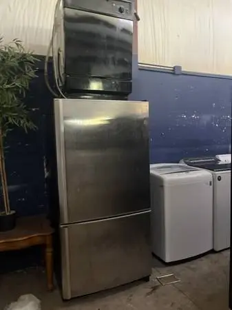 Bottom freezer top and bottom fridge with dish