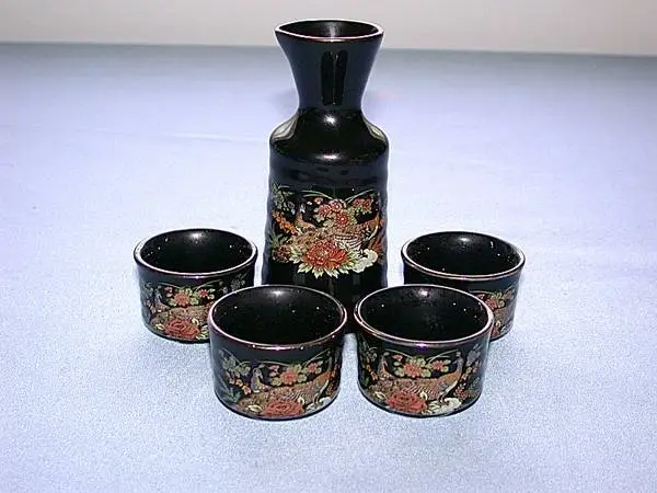 Porcelain boxed Sake Set