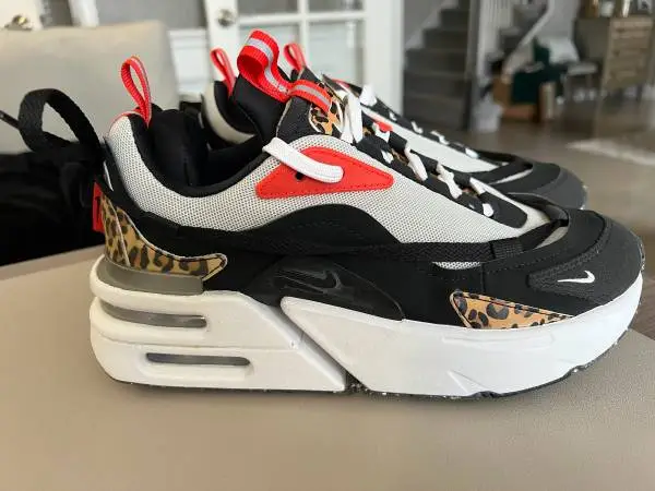 Nike Air Max Furyosa Leopard Black White Orange Womens Size 8