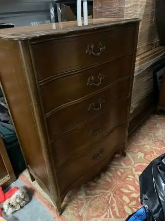 Wood dresser