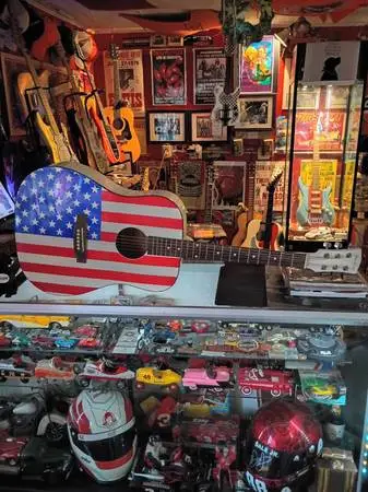 HUGE ESTATE SALE! Collectibles-antiques-automotive-posters GUITARS!