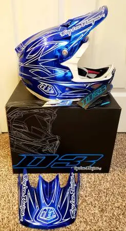 Troy Lee Designs D3 Helmet Ebike, Rare - Sickest TLD Color and Graphic