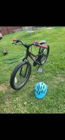 Trek Precaliber 20 Kids Bike (Retail $360)  Very good