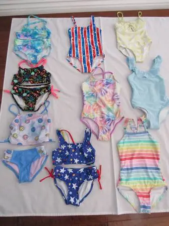Girls 4/5T New Swimsuits ( Read Details )