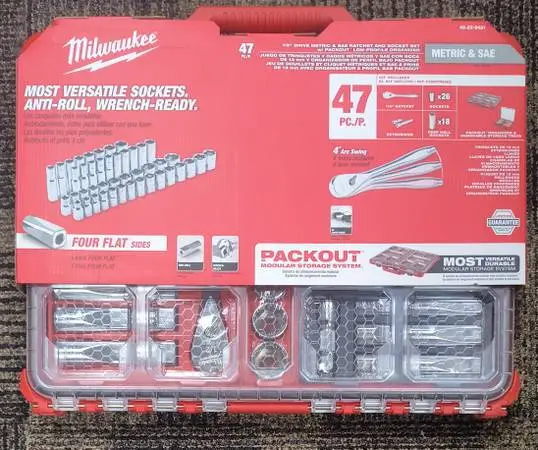 Milwaukee PACKOUT 1/2 Drive Metric &SAE RATCHET & SOCKET SET N.I.B.