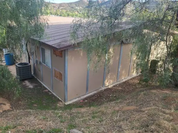 Workshop, Storage, RV space