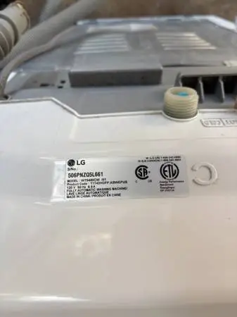 Working washer & dryer and french door fridge