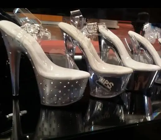 LooKing fill these Heels ($$$) Daily!