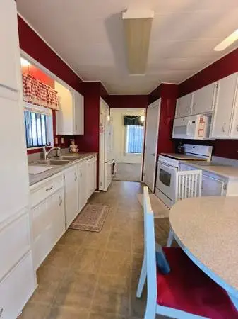 55+ Senior park. 2bd/2 ba LOW space rent! Hot Mineral Water Pool & Spa